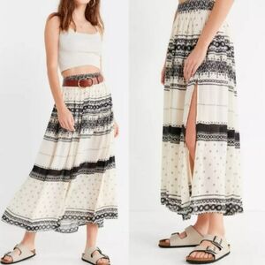 Urban Outfitters Black and Cream Midi Skirt